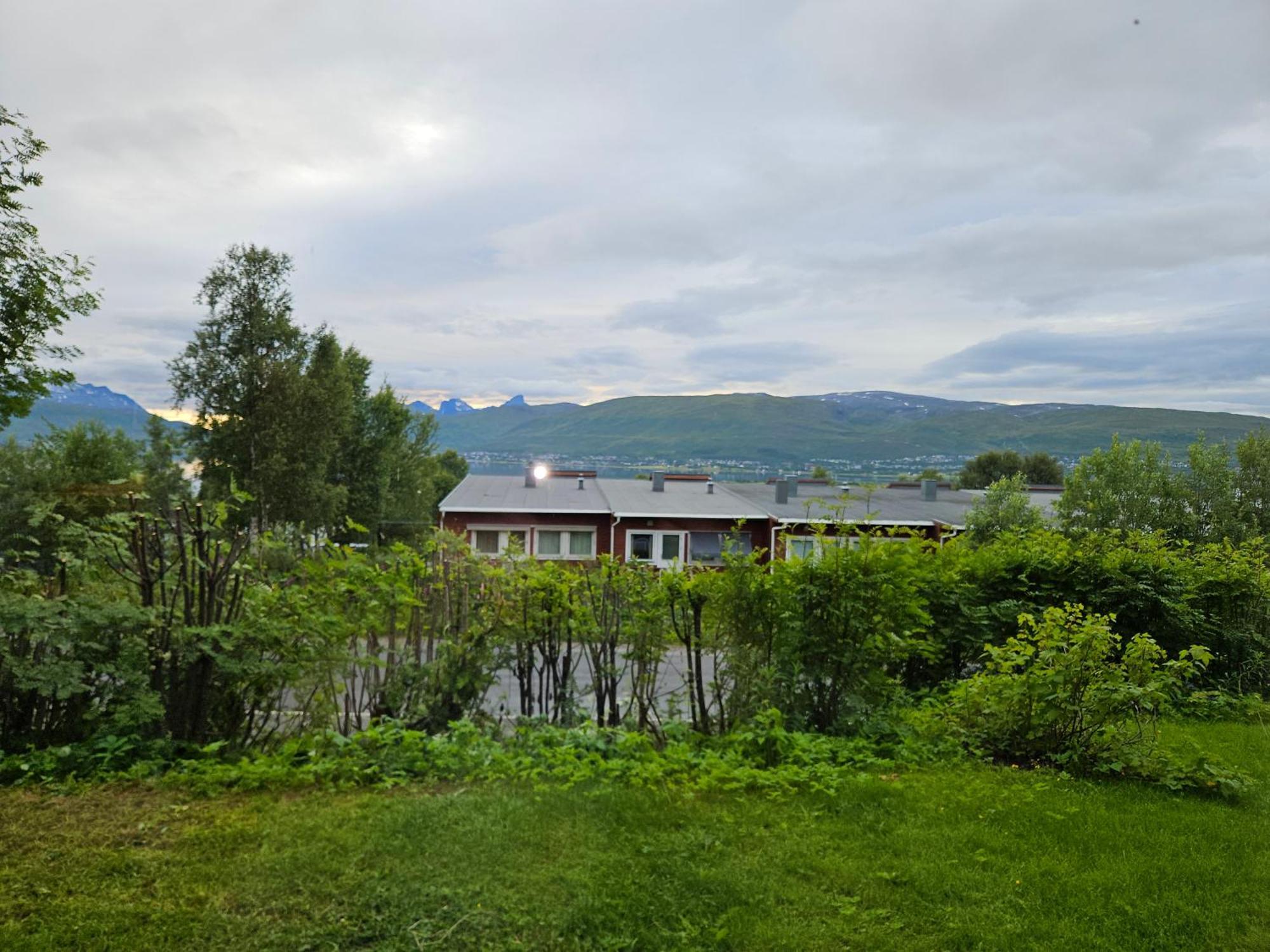 Apartment Sentral Hybelleilighet I Tromso